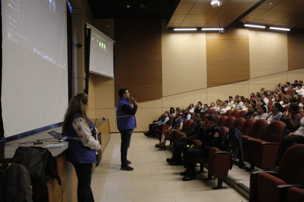 Docentes del Colegio Americano