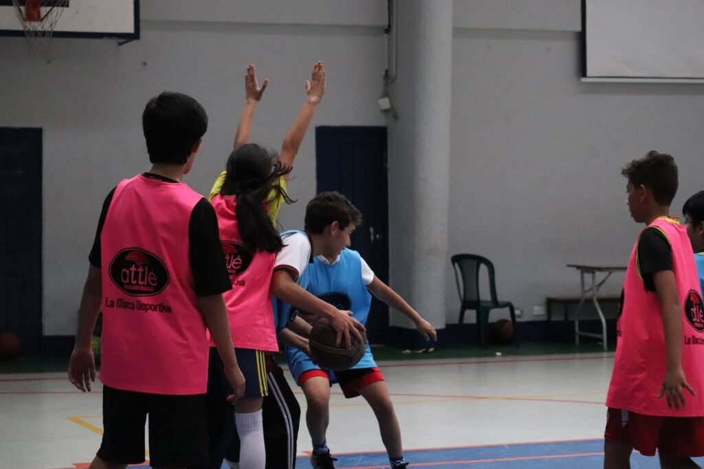 Estudiantes – Colegio Americano de Bogotá Bilingüe
