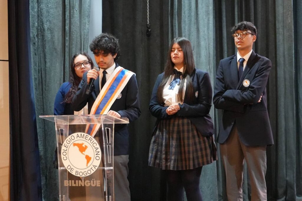 Reporteritos: Panal CAB – Colegio Americano de Bogotá Bilingüe