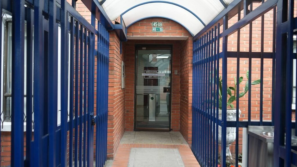 Nosotros – Colegio Americano de Bogotá Bilingüe